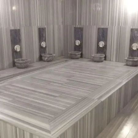 Valens Downtown Hotel