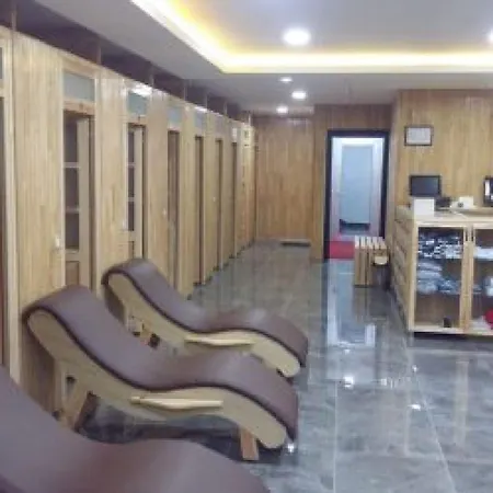Valens Downtown 4*