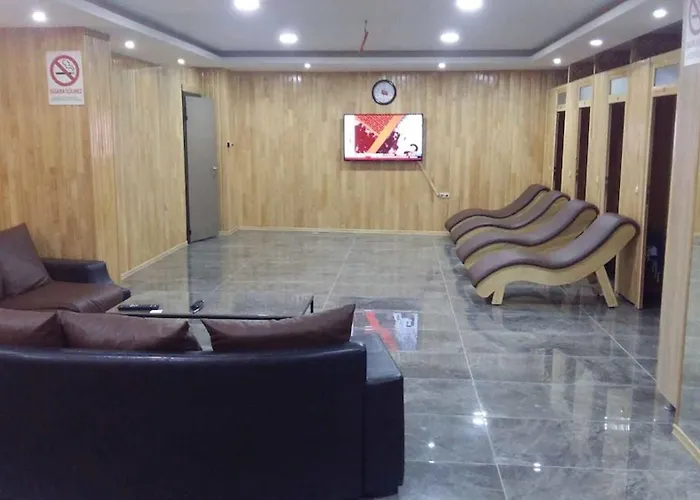 Valens Downtown Hotel 2*