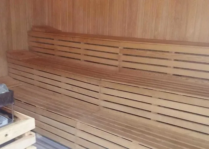 Valens Downtown Hotel 2*